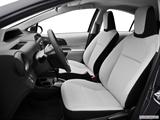  Front seats from Drivers Side photo